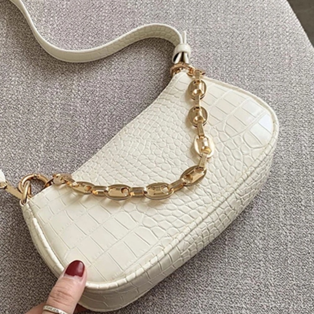 90’s retro style shoulder bag